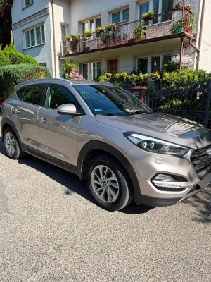 Hyundai Tucson III (2015-2020) 2.0 CRDI BlueDrive Style 2WD 2015