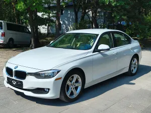 BMW 3 Series F30/F31 (2012-2020) 320i Sport-Aut Luxury Line 2015