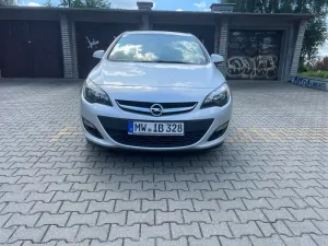 Opel Astra J (2009-2019) 1.4 T Active 2013
