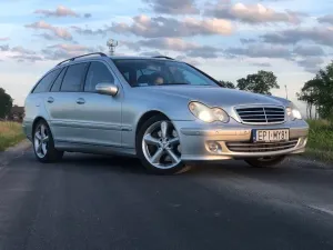 Mercedes-Benz C W203 (2000-2007) 220 CDI Automatik Avantgarde 2006