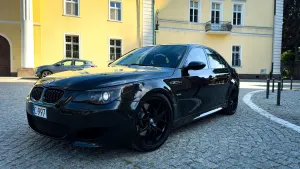 BMW M5 2006