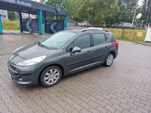 Peugeot 207 1.4 16V Trendy 2008