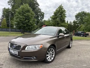 Volvo S80 II (2006-) 2013