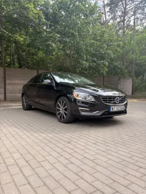 Volvo S60 II (2010-) T5 Geartronic Momentum 2016