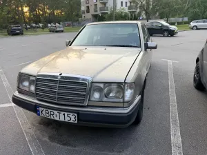 Mercedes-Benz E 1992