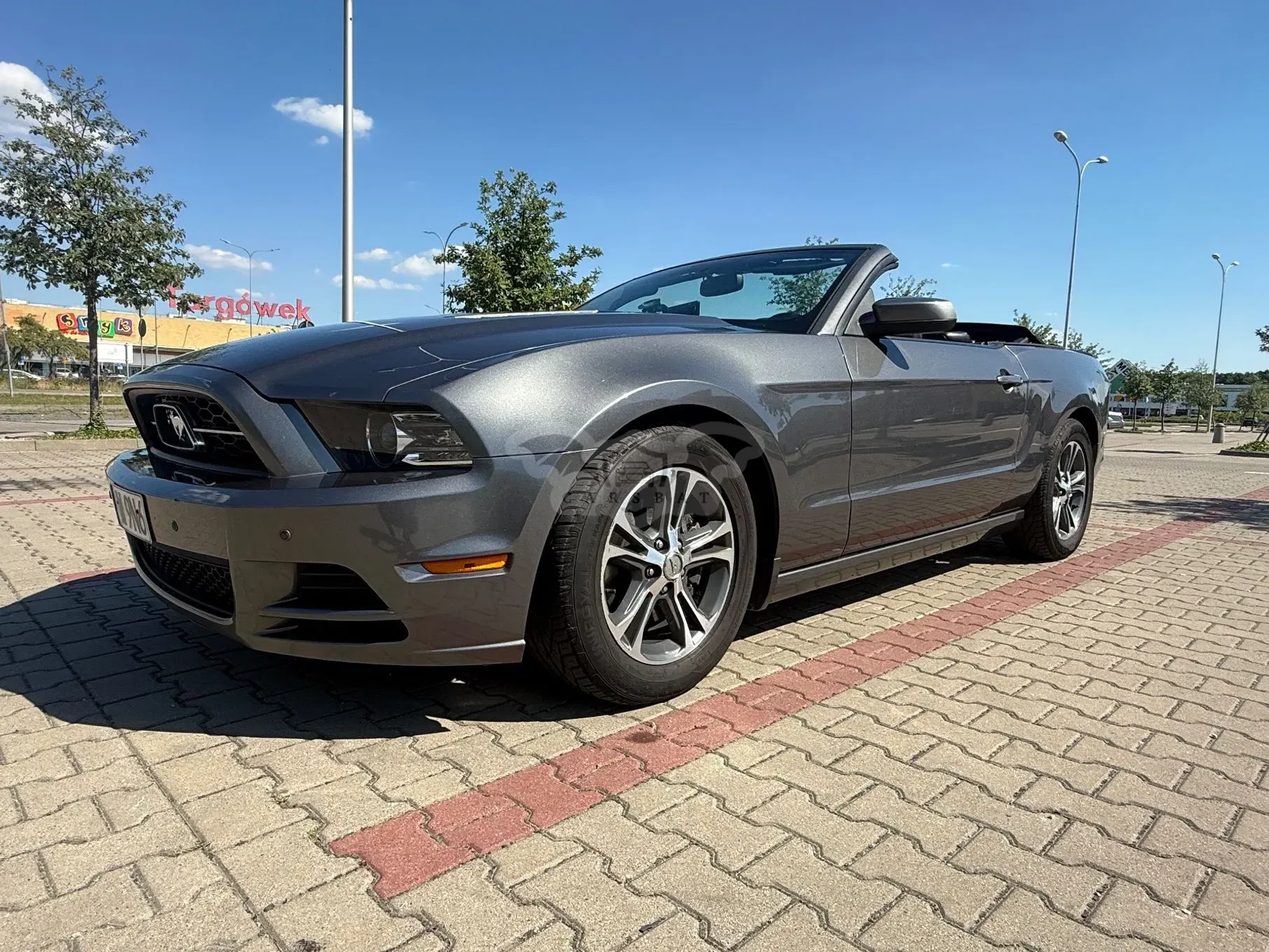 Ford Mustang 3.7 V6 2013