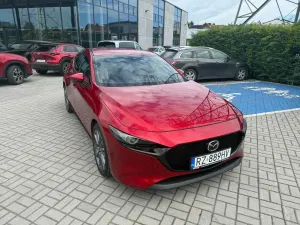 Mazda 3 IV (2019-) 2.0 mHEV Hikari 2021