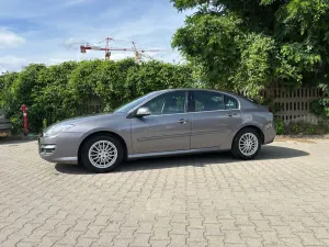 Renault Laguna III (2007-) 2.0 DCi Dynamique 2011