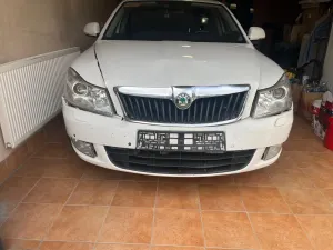Skoda Octavia II (2004-2013) 2.0 TDI DPF 4x4 DSG Ambition 2012