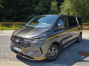 Ford Transit Custom Kombi 320 L2H1 Limited M1 2025