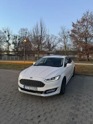 Ford Mondeo Mk5 (2014-) 2.0 Hybrid Vignale 2018