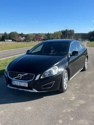 Volvo S60 II (2010-) T4 2011