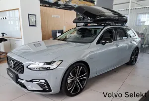 Volvo V90 2025