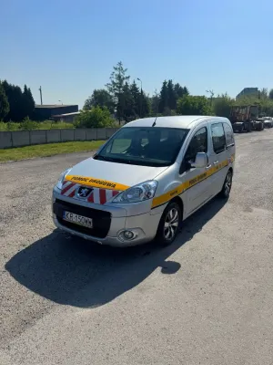 Peugeot Partner II (2008-2019) 2011