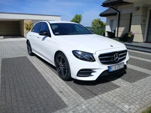 Mercedes-Benz E W213 (2016-2023) 220 d 4-Matic 9G-TRONIC 2018