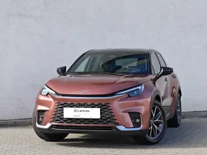Lexus LBX 1.5 Hybrid Cool 2024