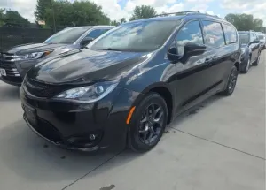 Chrysler Pacifica 2018