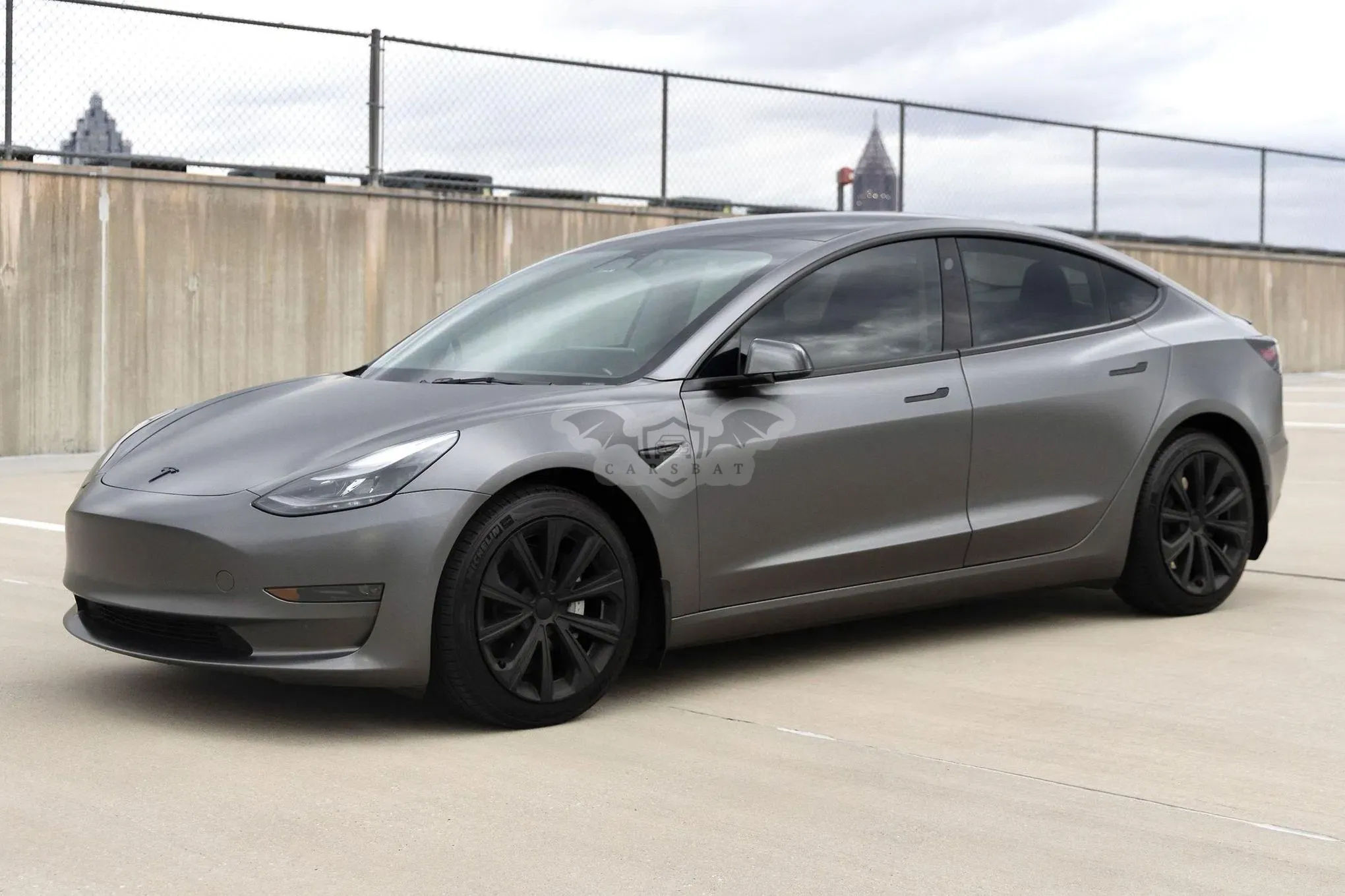 Tesla Model 3 Langstreckenbatterie Allradantrieb Dual Motor 2023