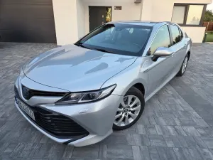 Toyota Camry 2.5 Hybrid Prestige CVT 2020