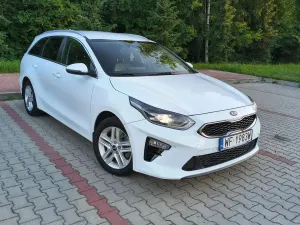 Kia Ceed III (2018-) 1.6 CRDi mHEV L Business Line 2021