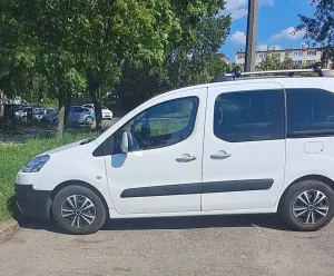 Peugeot Partner II (2008-2019) 2010