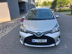 Toyota Yaris III (2011-2019) Hybrid 100 Premium EU6 2016