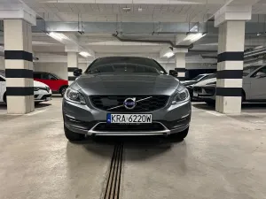 Volvo V60 II (2018- ) T5 Drive-E Summum 2018
