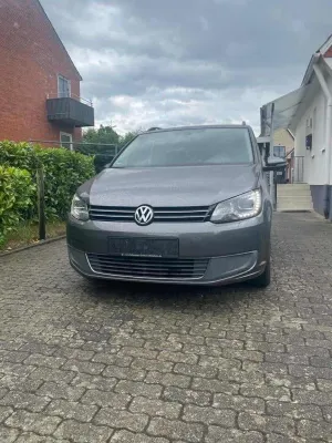Volkswagen Touran II (2010-2015) 2012