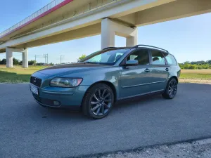 Volvo V50 2.4i Momentum 2004