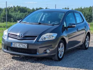 Toyota Auris I (2006-2012) 1.6 Sprint 2012