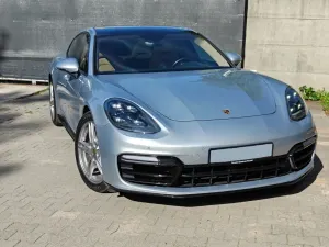 Porsche Panamera 4 2018