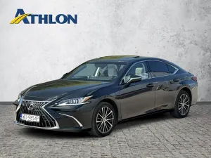 Lexus ES 300h Business Edition 2023