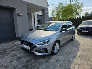 Hyundai i30 III (2017-) 1.0 T-GDI Smart DCT 2022