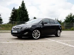 Opel Astra J (2009-2019) 1.4 T Cosmo 2010