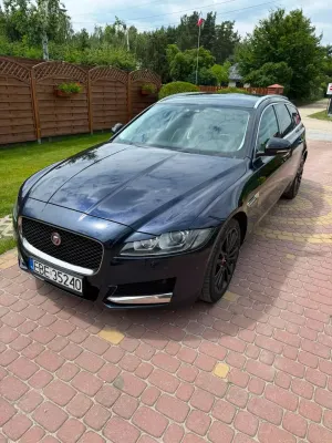 Jaguar XF X260 (2015-) 2.0 i4D AWD Prestige 2018