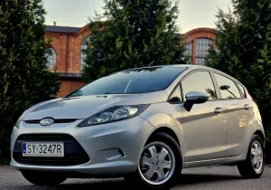 Ford Fiesta Mk7 (2008-) 1.25 Ghia 2009