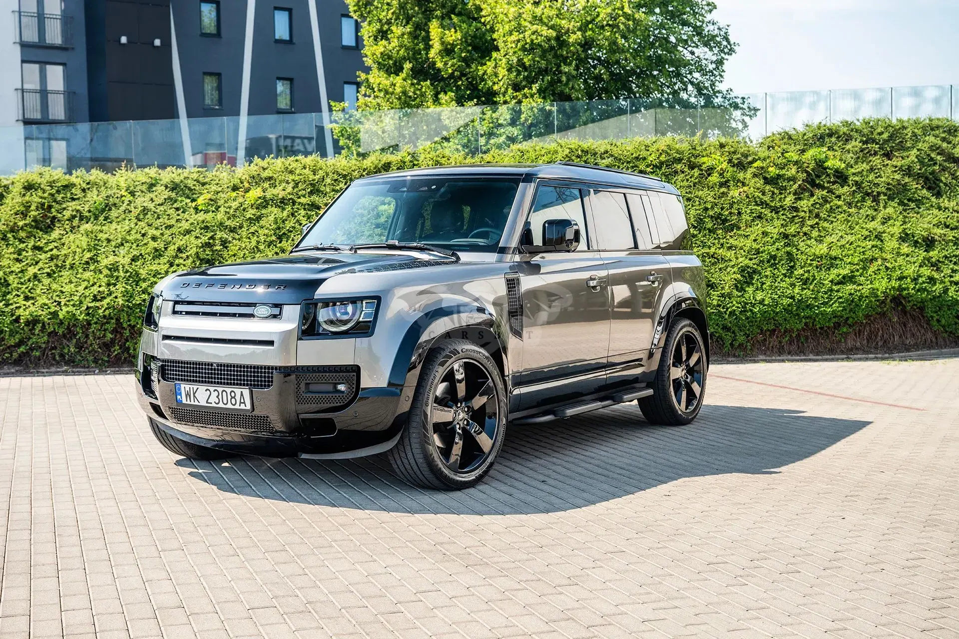 Land Rover Defender 110 D250 X-Dynamic SE 2025