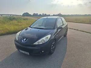 Peugeot 206 2011