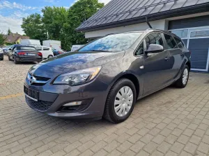 Opel Astra J (2009-2019) 1.6 CDTI DPF ecoFLEX TourerStart/Stop Selection 2016