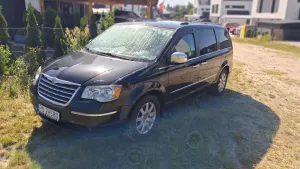 Chrysler Grand Voyager V (2008–2015) 2.8 CRD Limited 2010