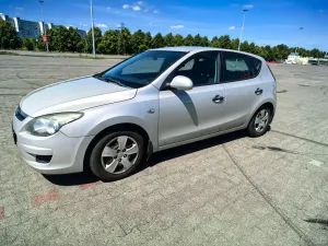 Hyundai i30 I (2007-2012) 1.4 Classic + 2009