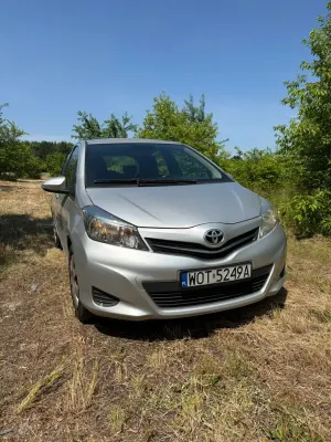 Toyota Yaris III (2011-2019) 1.0 Sol 2012