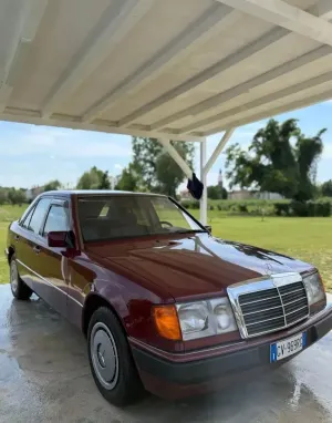 Mercedes-Benz E 1990