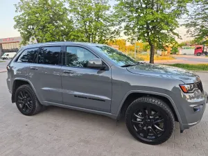 Jeep Grand Cherokee IV (2010-2021) 2022