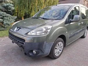 Peugeot Partner II (2008-2019) HDi FAP 90 Tendance 2010