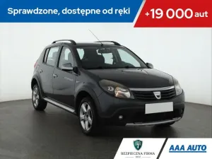 Dacia Sandero 2011