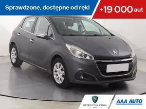 Peugeot 208 I (2012-2019) 2015