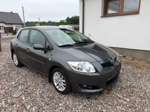 Toyota Auris I (2006-2012) 1.6 VVT-i Luna 2007