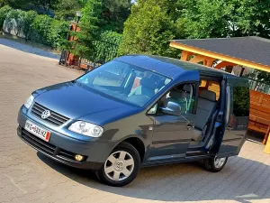 Volkswagen Caddy III (2004-2015) 1.9 Life Style (7-Si.) 2010