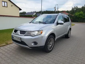 Mitsubishi Outlander II (2006-2013) 2.0 DID Instyle 2007